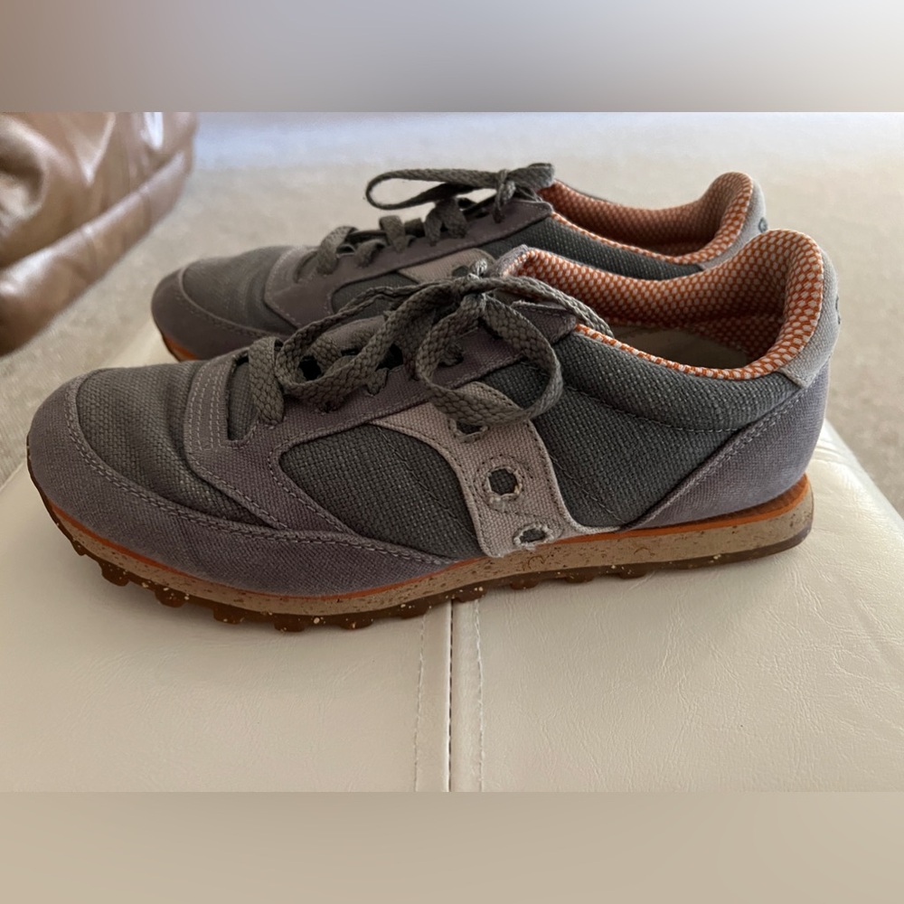 Saucony Jazz Vegan Retro Sneakers, Women’s Size 9, Gray
